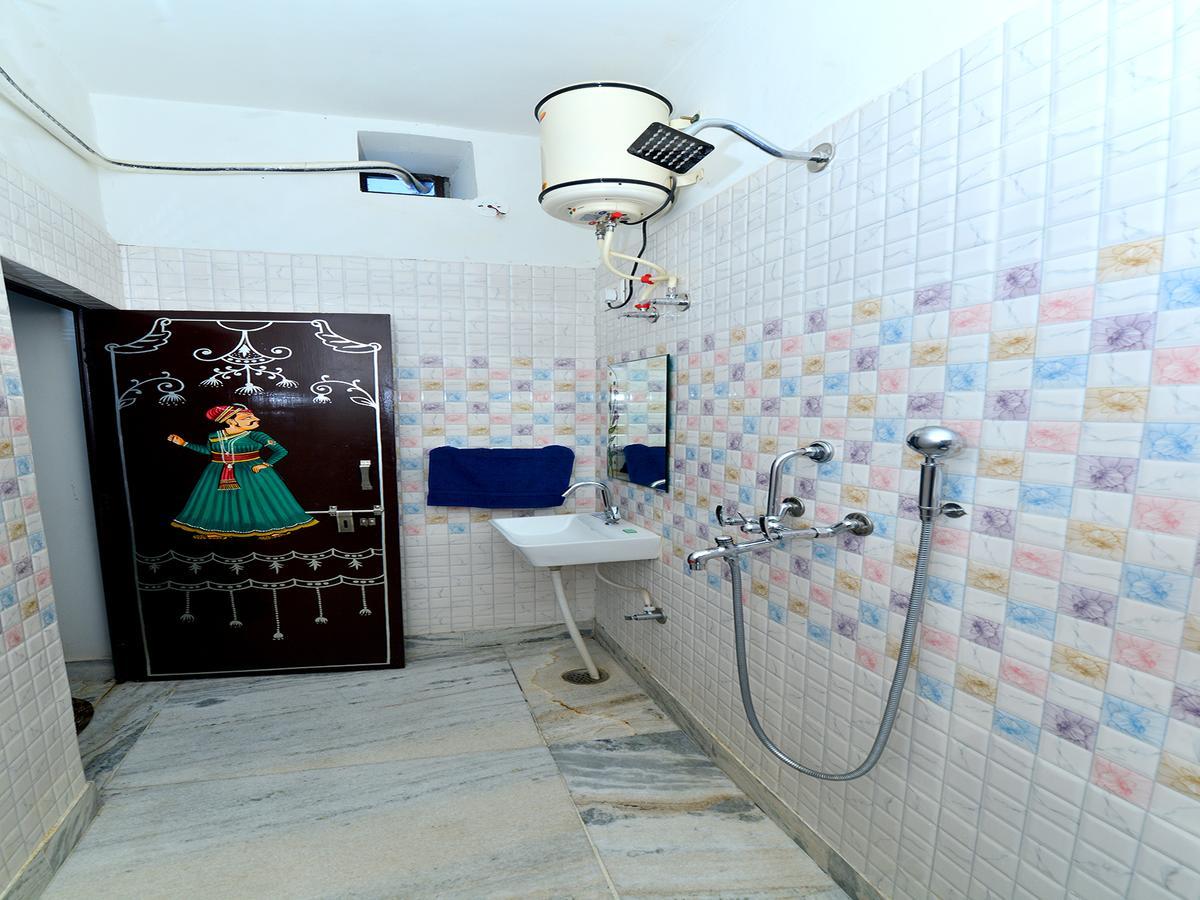 L G Guest House Jodhpur  Rum bild