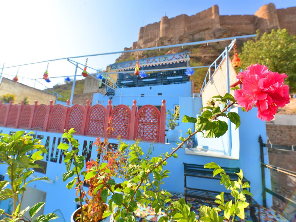 L G Guest House Jodhpur  Rum bild
