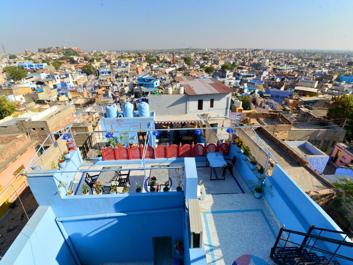 L G Guest House Jodhpur  Rum bild