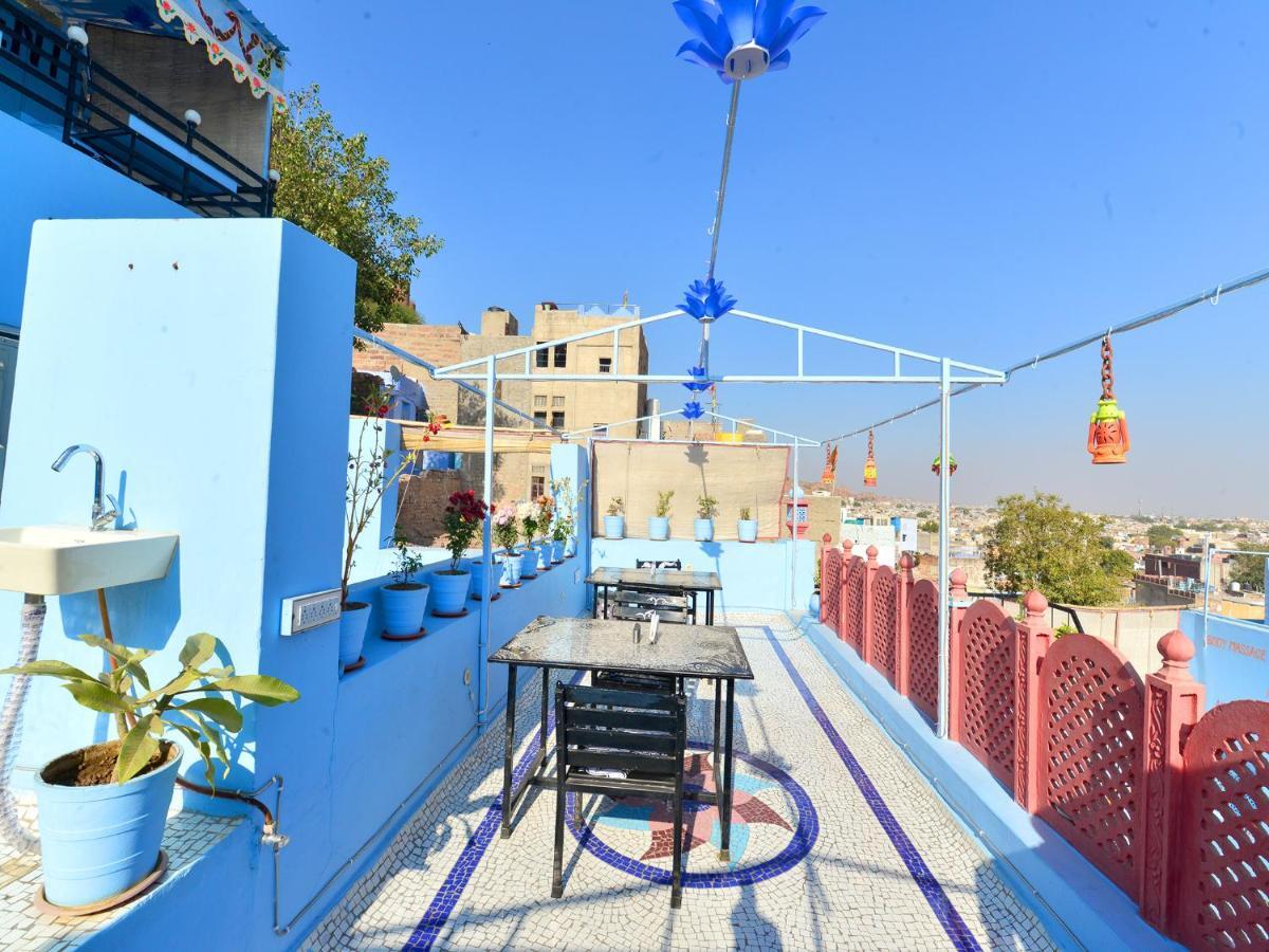 L G Guest House Jodhpur  Rum bild
