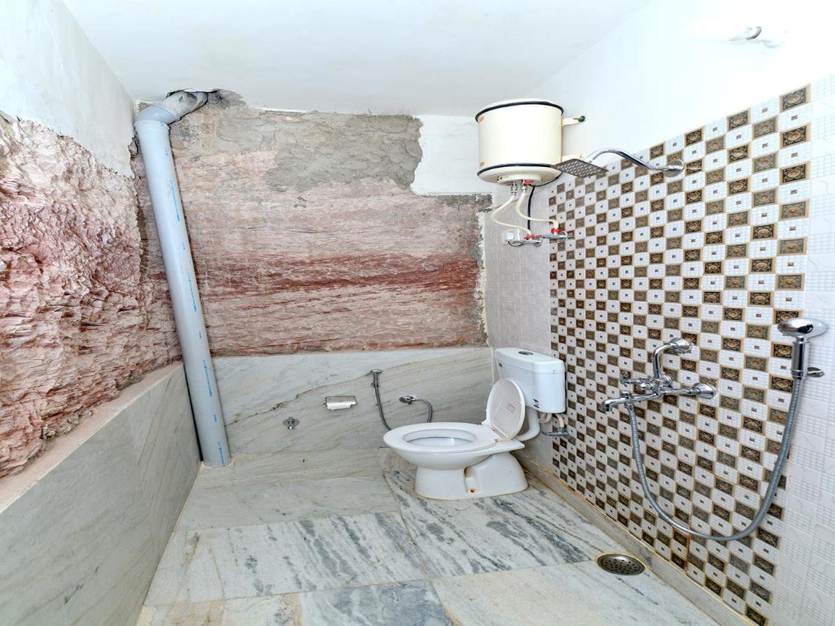 L G Guest House Jodhpur  Rum bild